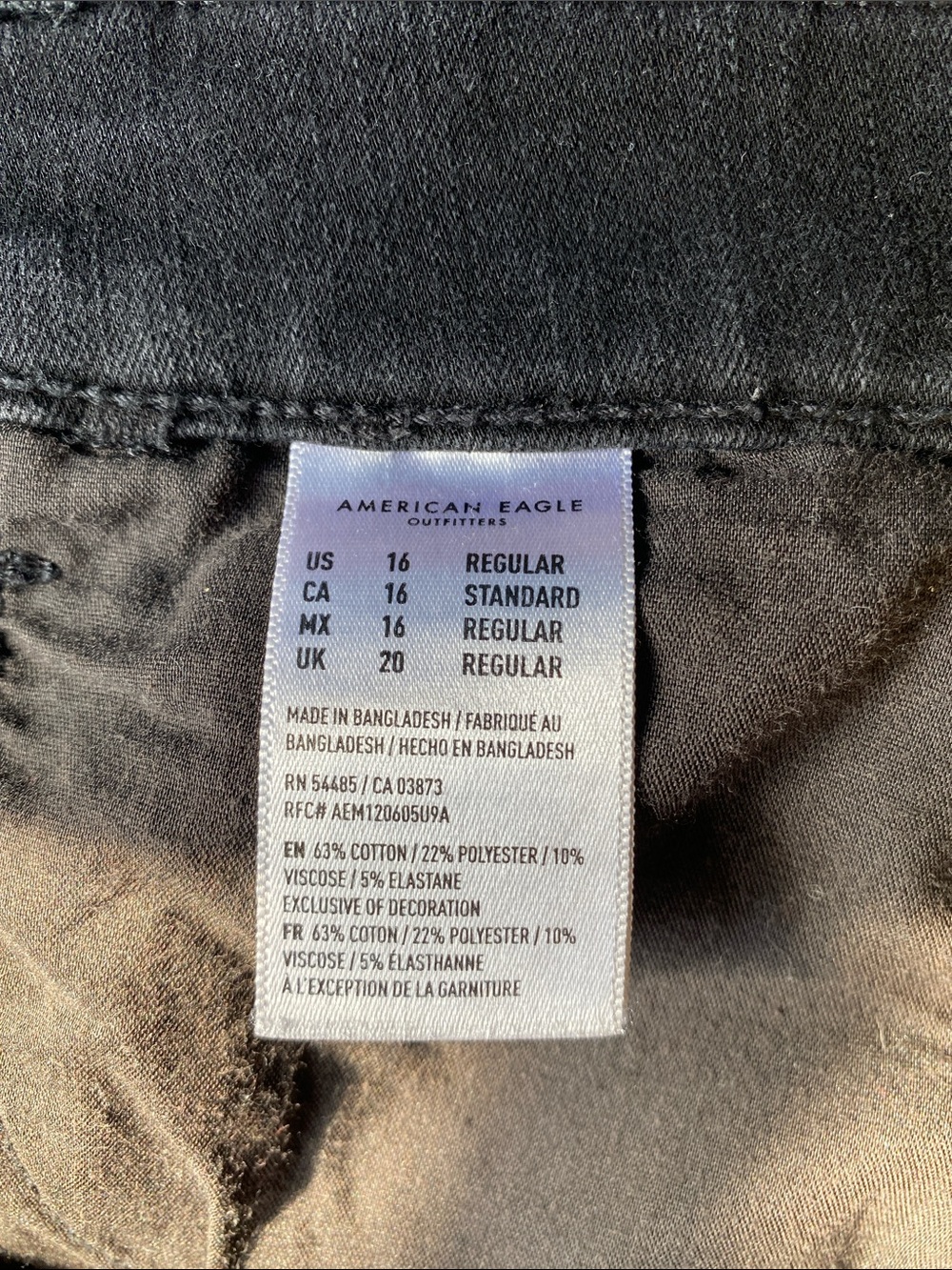American Eagle Outfitters Black Women's Curvy Super Hi Rise Jeggings - Picture 4 of 8